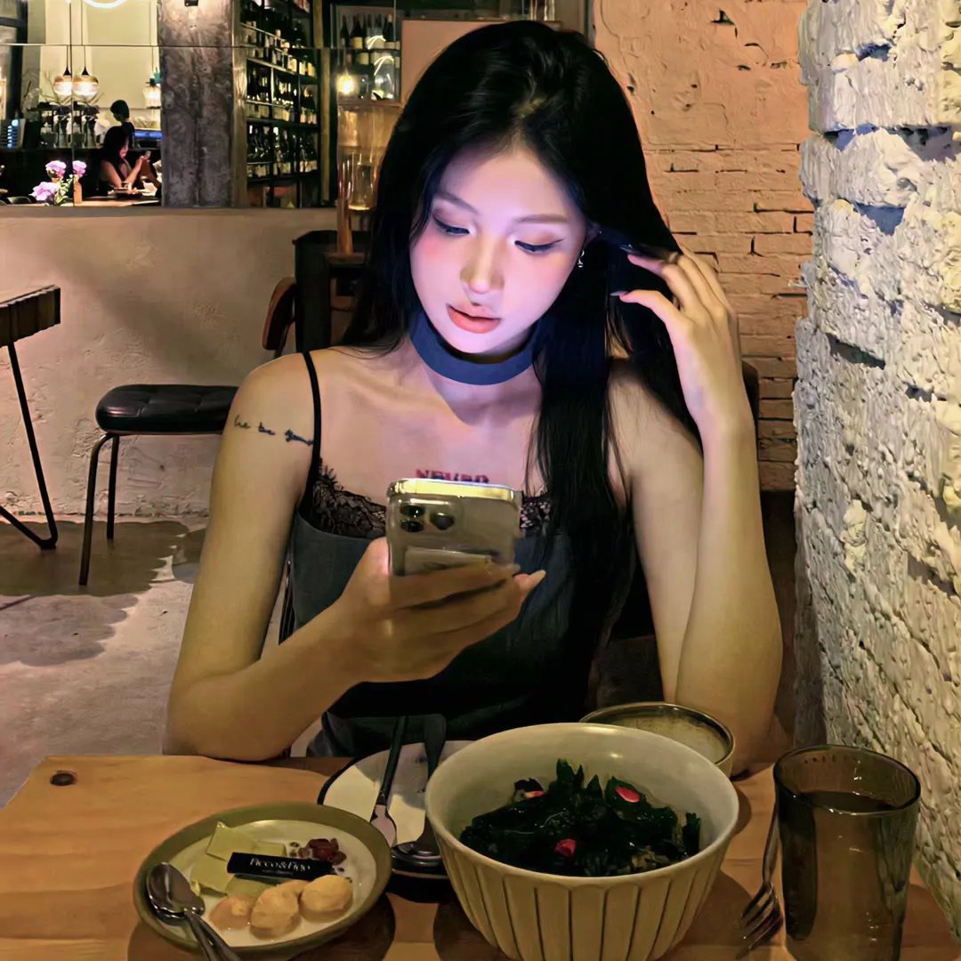 女导与强盗封面